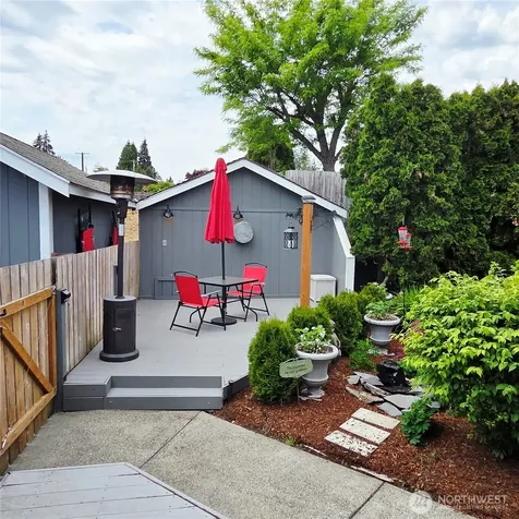 6919 90th Street E Puyallup WA 98371