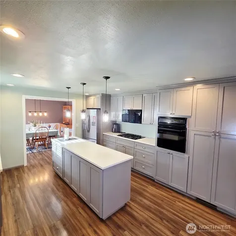 6919 90th Street E Puyallup WA 98371