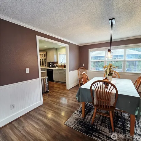 6919 90th Street E Puyallup WA 98371