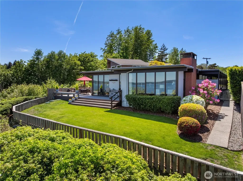 5530 Marian Drive NE Olympia WA 98516