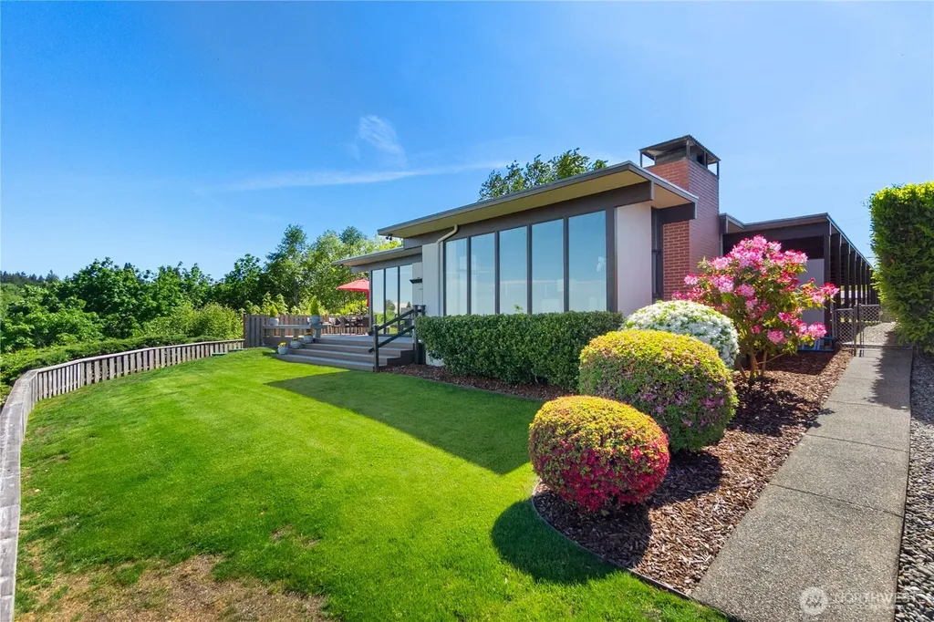 5530 Marian Drive NE Olympia WA 98516