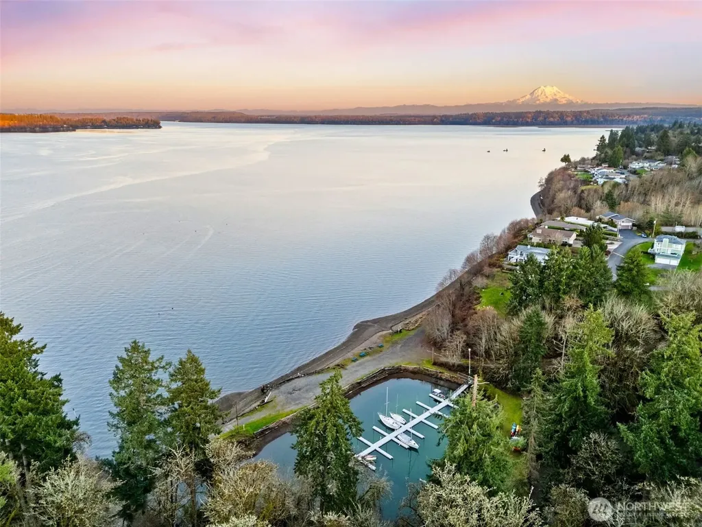 5530 Marian Drive NE Olympia WA 98516