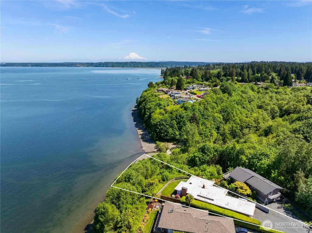 5530 Marian Drive NE Olympia WA 98516