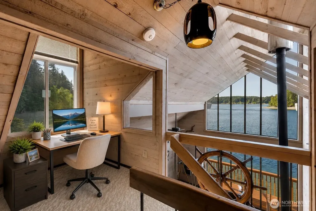 11901 Larson Road Anderson Island WA 98303