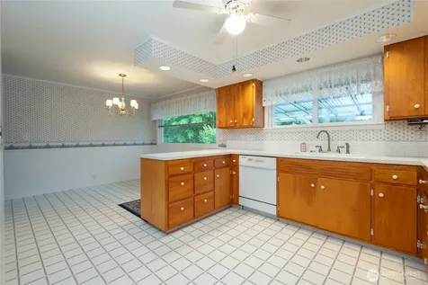5330 77th Place NE Marysville WA 98270