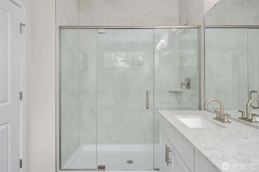 4273 Aberdeen Way NE Renton WA 98056