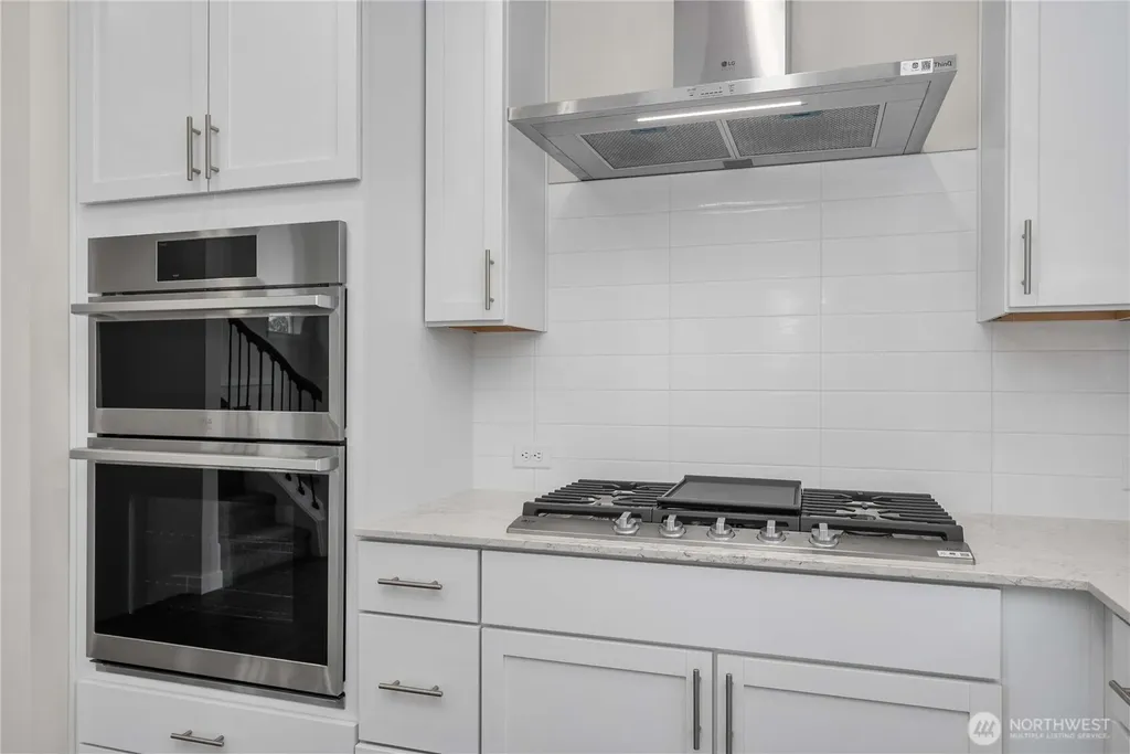 4273 Aberdeen Way NE Renton WA 98056