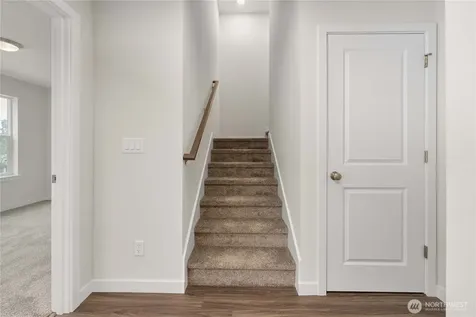 4273 Aberdeen Way NE Renton WA 98056
