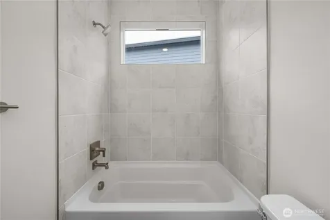 4273 Aberdeen Way NE Renton WA 98056