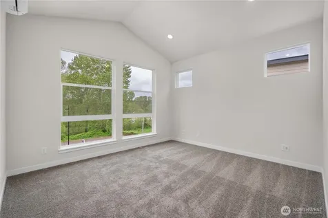 4273 Aberdeen Way NE Renton WA 98056