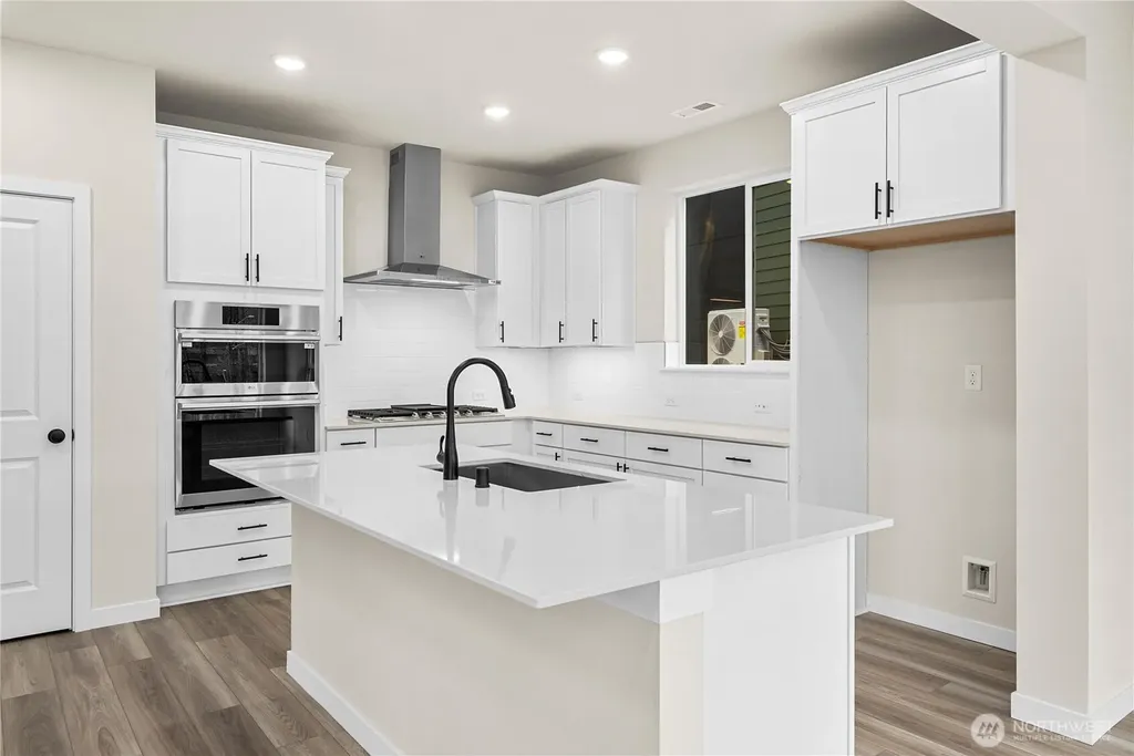 4279 Aberdeen Way NE Renton WA 98056