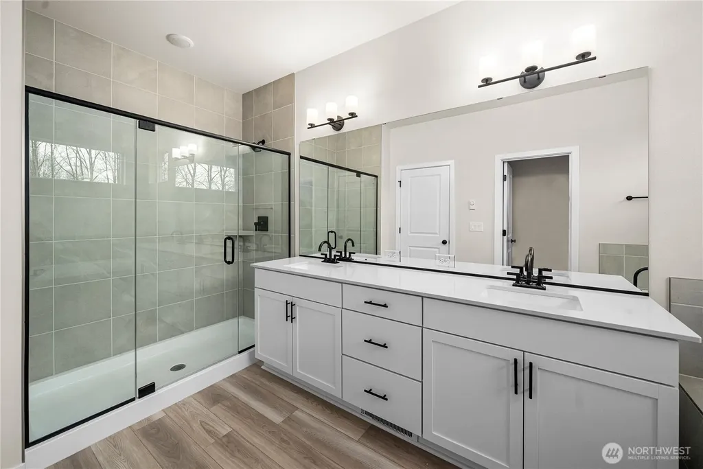 4279 Aberdeen Way NE Renton WA 98056