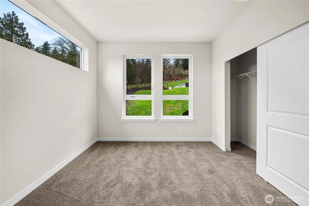 4279 Aberdeen Way NE Renton WA 98056