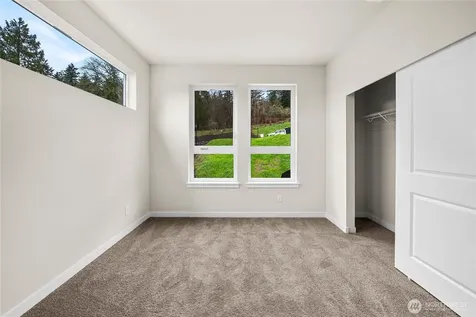 4279 Aberdeen Way NE Renton WA 98056