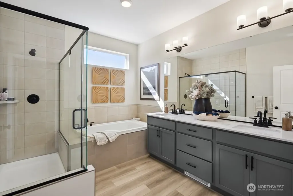 4163 Aberdeen Way NE Renton WA 98056