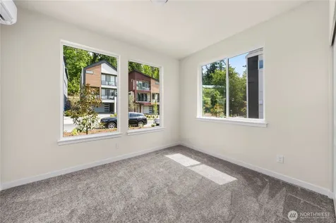4163 Aberdeen Way NE Renton WA 98056