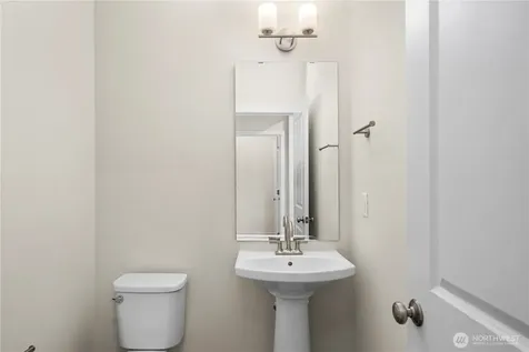 4163 Aberdeen Way NE Renton WA 98056