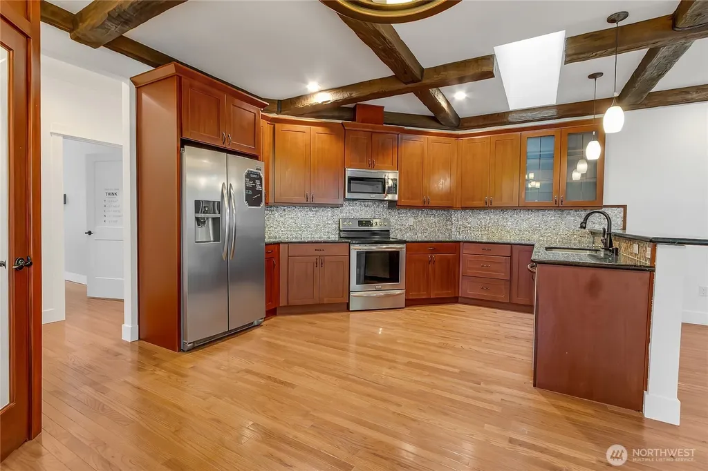 15325 Glenshire Place SW Port Orchard WA 98367
