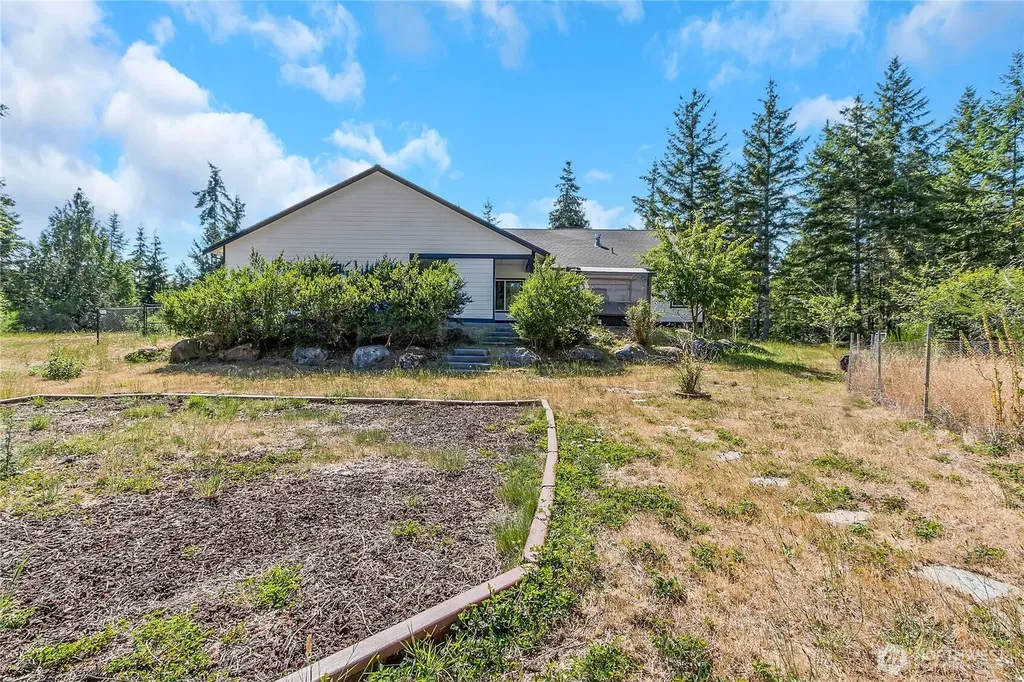 15325 Glenshire Place SW Port Orchard WA 98367