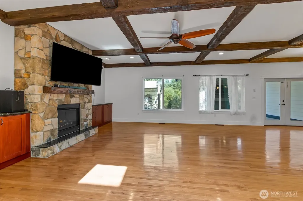 15325 Glenshire Place SW Port Orchard WA 98367