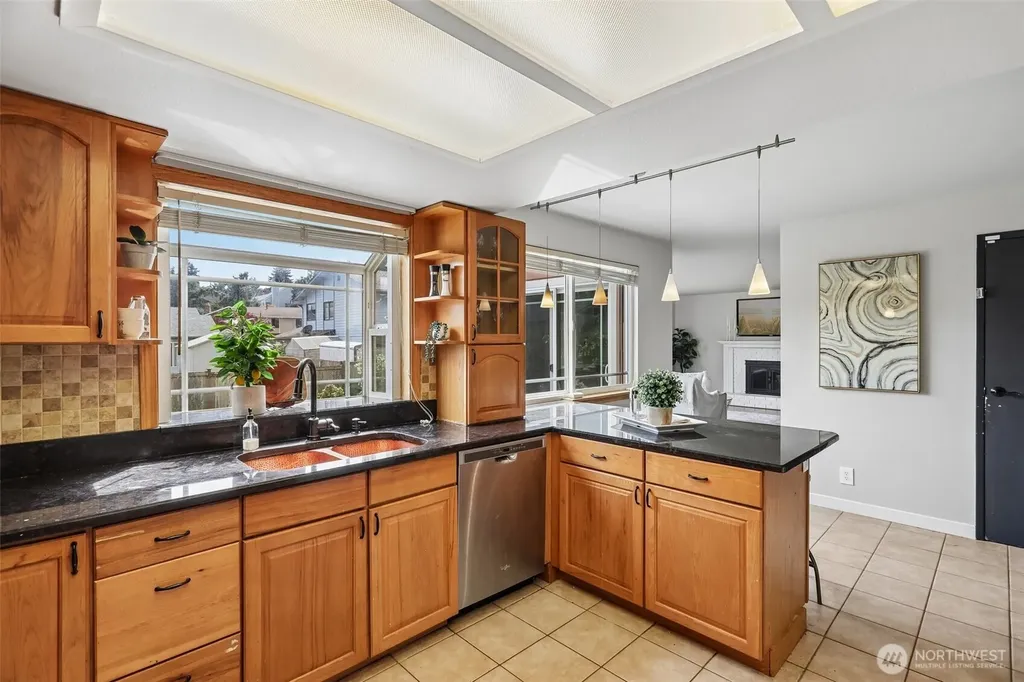 4735 SW 312th Place Federal Way WA 98023
