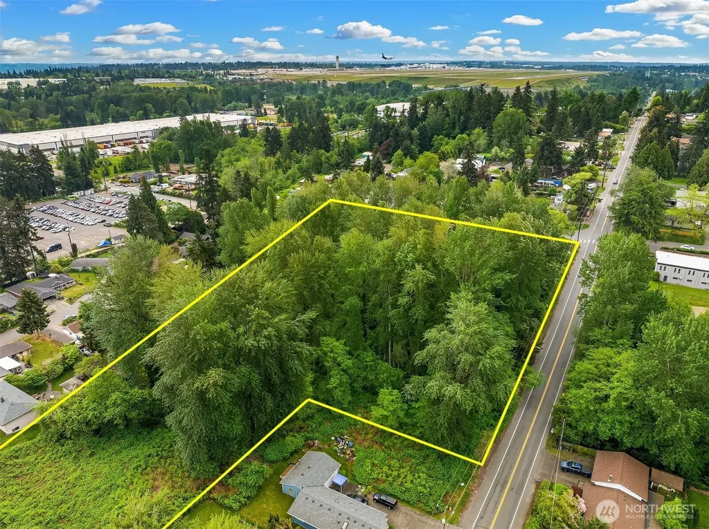 84 S 140th Street Burien WA 98168