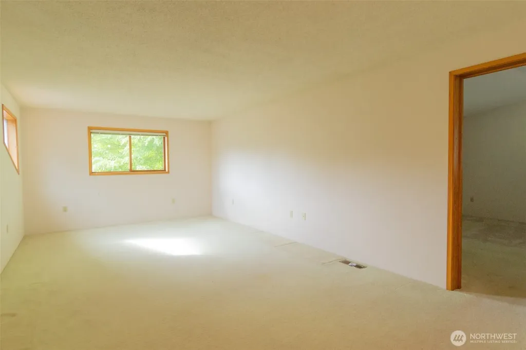 1526 36th Avenue NE Olympia WA 98506