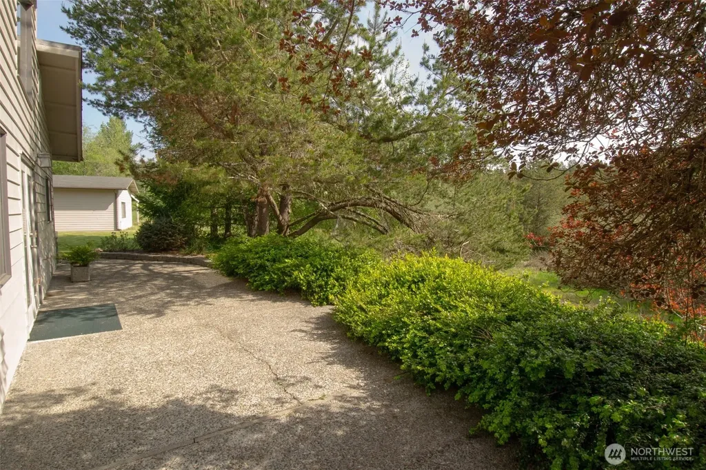 1526 36th Avenue NE Olympia WA 98506