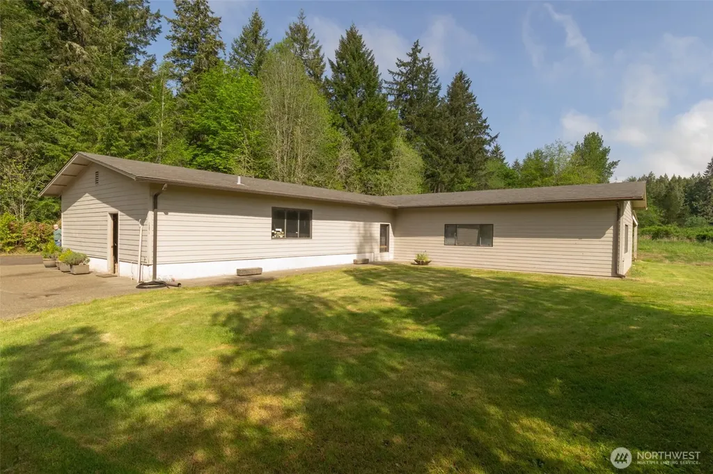 1526 36th Avenue NE Olympia WA 98506