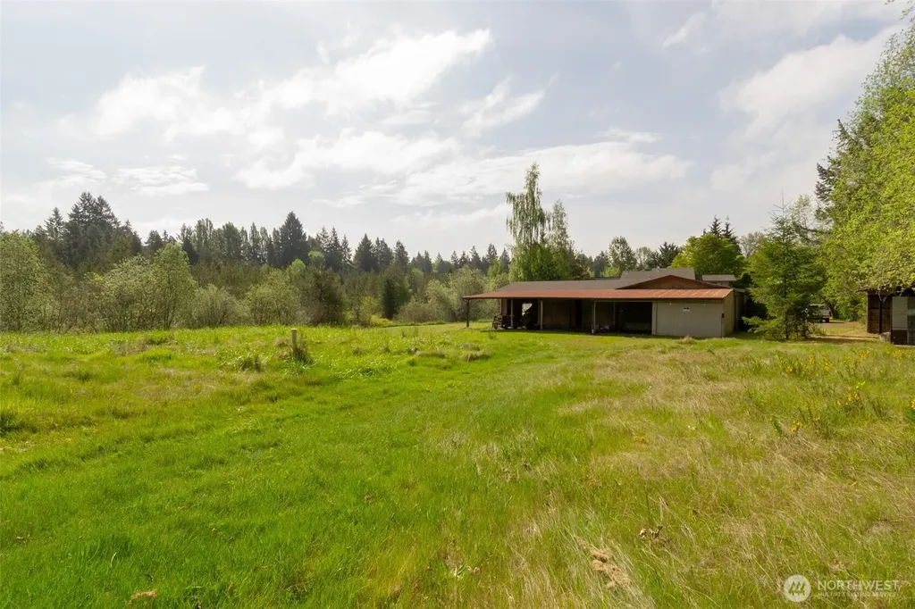 1526 36th Avenue NE Olympia WA 98506
