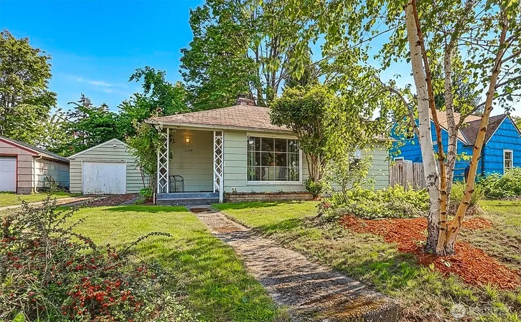 12238 76th Avenue S Seattle WA 98178