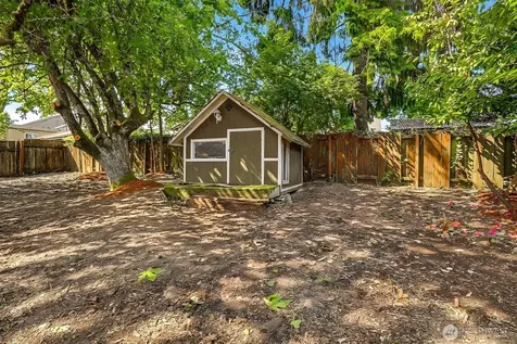 12238 76th Avenue S Seattle WA 98178