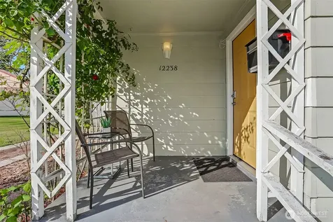 12238 76th Avenue S Seattle WA 98178