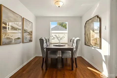 12238 76th Avenue S Seattle WA 98178