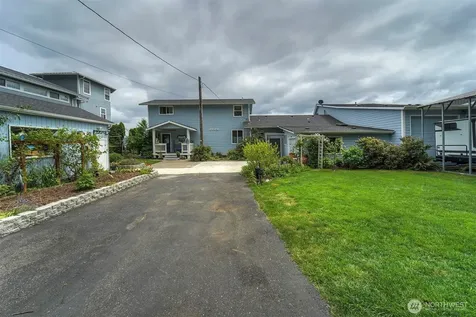 40590 N Us Highway 101 Lilliwaup WA 98555