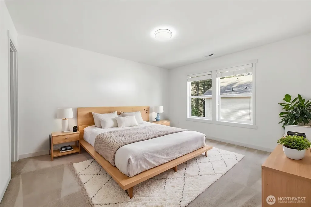 36703 SE Gravenstein Court Snoqualmie WA 98065