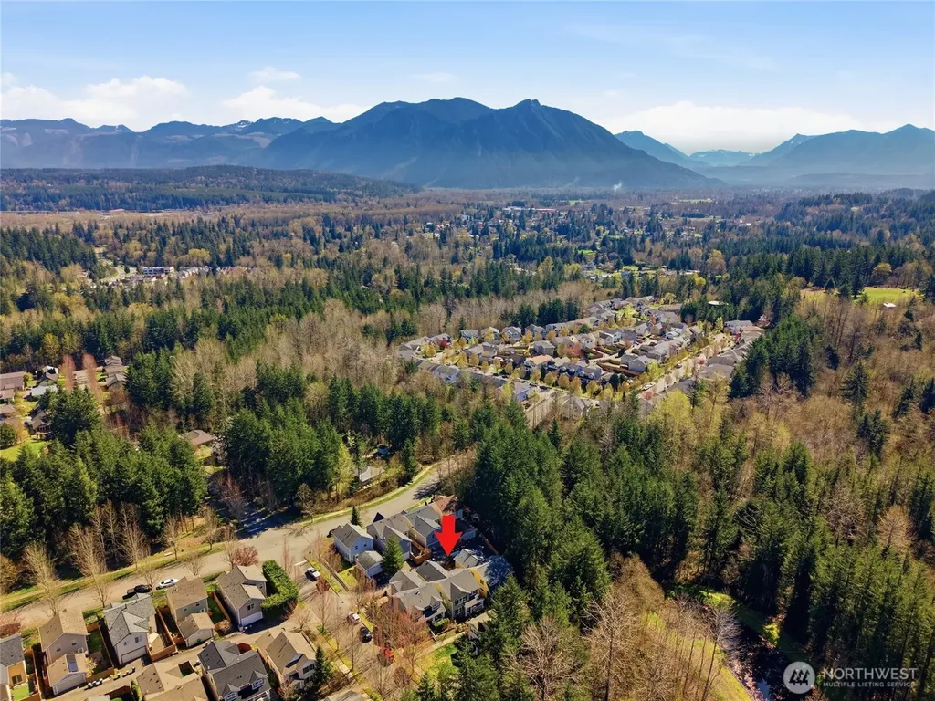 36703 SE Gravenstein Court Snoqualmie WA 98065
