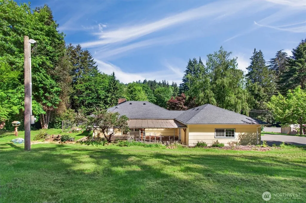 914 Coal Creek Road Longview WA 98632