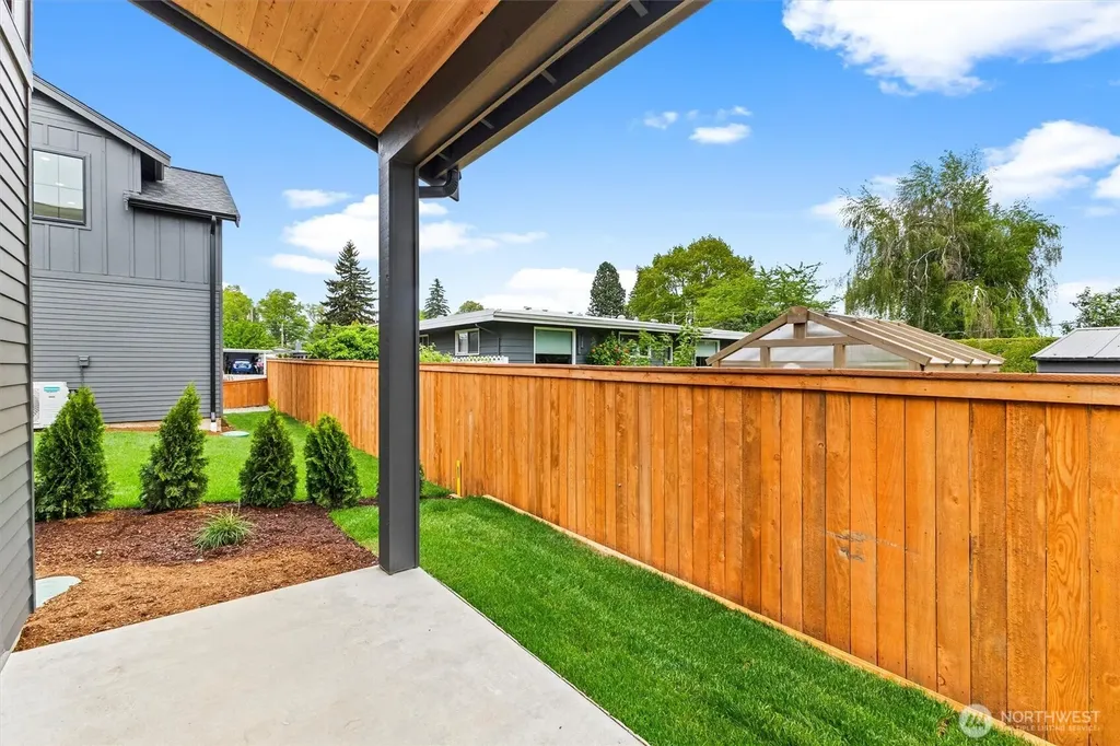 303 S 17th Street Lynden WA 98264