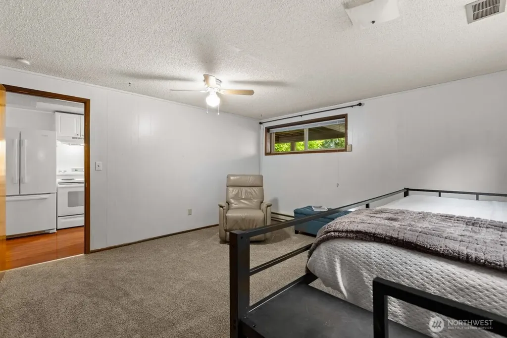 2207 N Whitman Tacoma WA 98406
