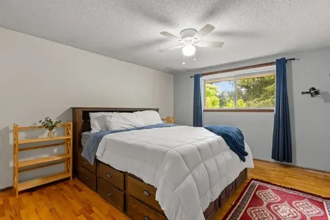 2207 N Whitman Tacoma WA 98406