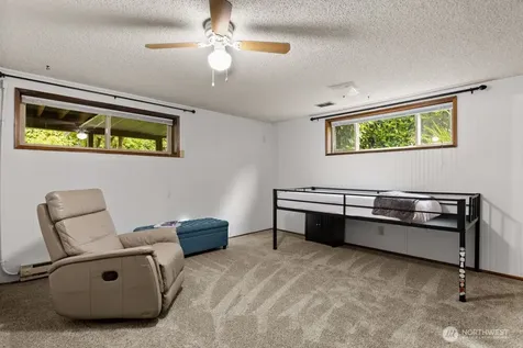 2207 N Whitman Tacoma WA 98406