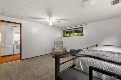 2207 N Whitman Tacoma WA 98406