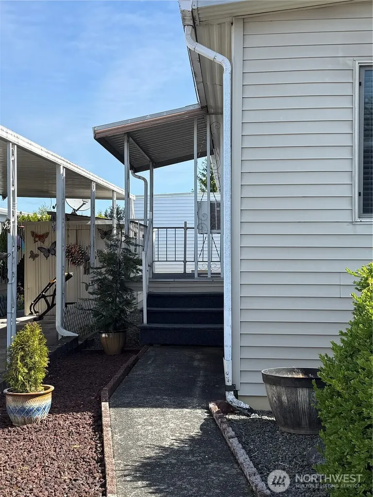 1415 84th Street SE Everett WA 98208