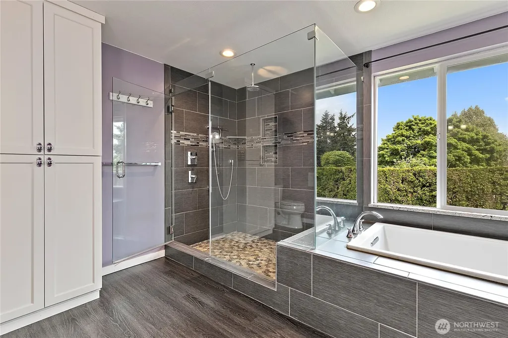 3601 70th Avenue W University Place WA 98466