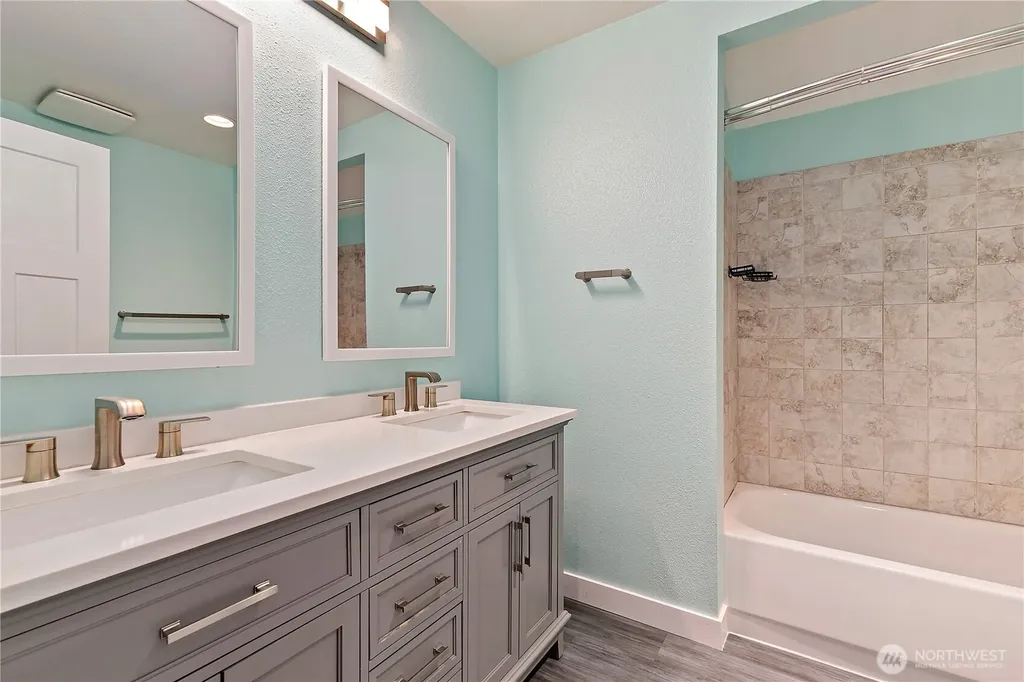 3601 70th Avenue W University Place WA 98466