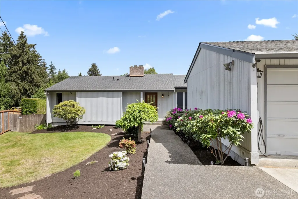 3601 70th Avenue W University Place WA 98466