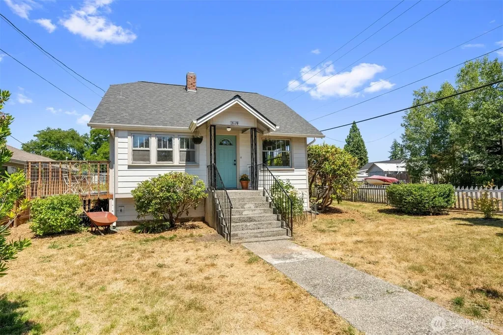 2119 Monroe Avenue Everett WA 98203