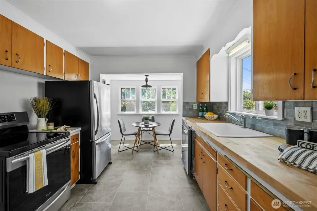 2119 Monroe Avenue Everett WA 98203