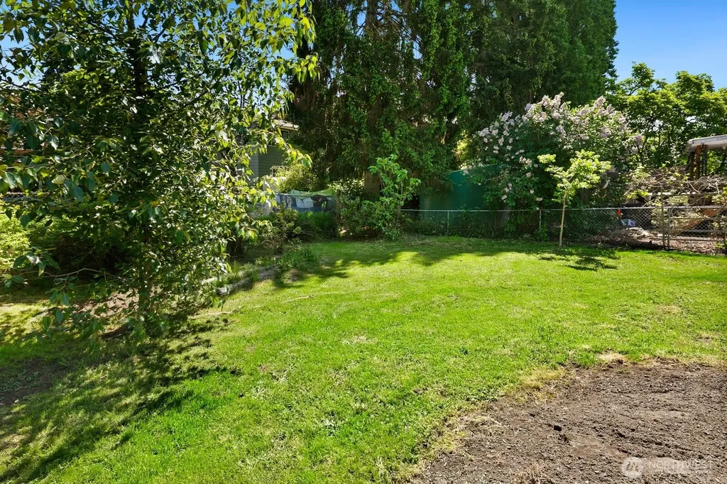 9032 15th Avenue SW Seattle WA 98106